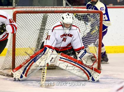 Thumbnail 2 in Christian Brothers vs. Chaminade photogallery.