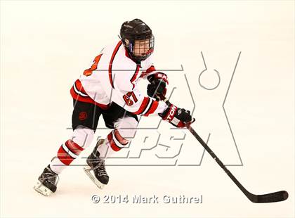 Thumbnail 2 in Christian Brothers vs. Chaminade photogallery.