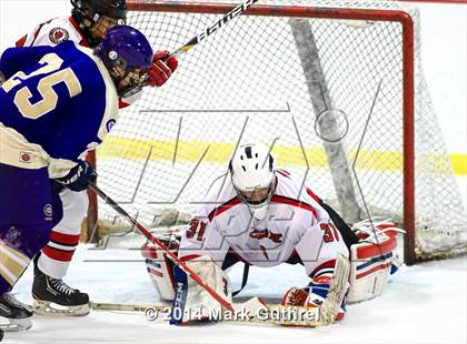 Thumbnail 1 in Christian Brothers vs. Chaminade photogallery.