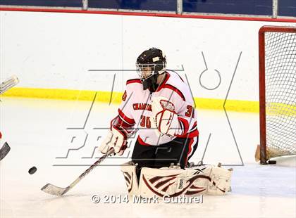 Thumbnail 2 in Christian Brothers vs. Chaminade photogallery.