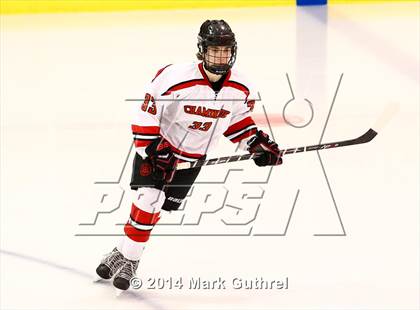 Thumbnail 1 in Christian Brothers vs. Chaminade photogallery.
