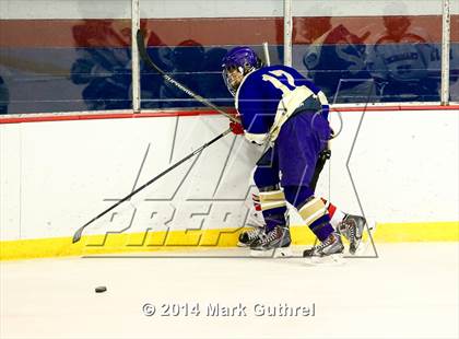 Thumbnail 1 in Christian Brothers vs. Chaminade photogallery.