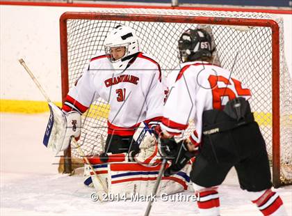 Thumbnail 3 in Christian Brothers vs. Chaminade photogallery.