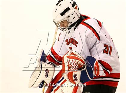 Thumbnail 1 in Christian Brothers vs. Chaminade photogallery.