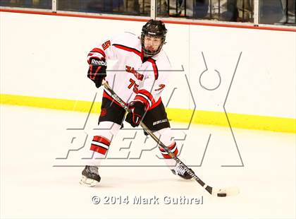 Thumbnail 2 in Christian Brothers vs. Chaminade photogallery.