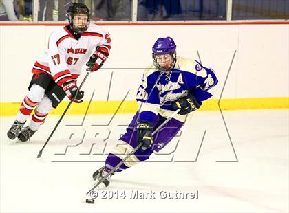 Thumbnail 3 in Christian Brothers vs. Chaminade photogallery.
