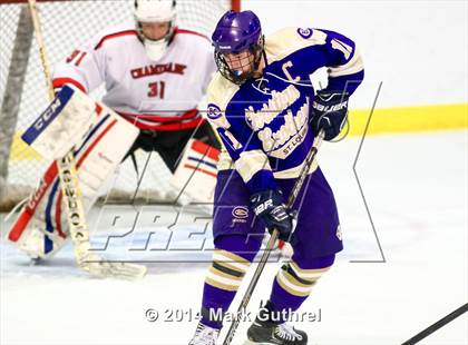 Thumbnail 2 in Christian Brothers vs. Chaminade photogallery.