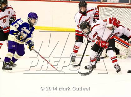 Thumbnail 1 in Christian Brothers vs. Chaminade photogallery.