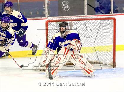 Thumbnail 3 in Christian Brothers vs. Chaminade photogallery.