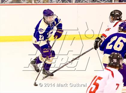 Thumbnail 1 in Christian Brothers vs. Chaminade photogallery.