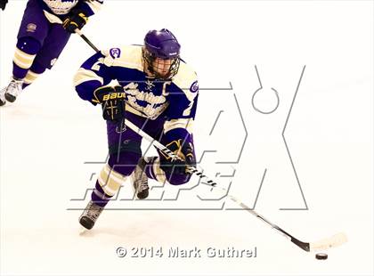 Thumbnail 1 in Christian Brothers vs. Chaminade photogallery.