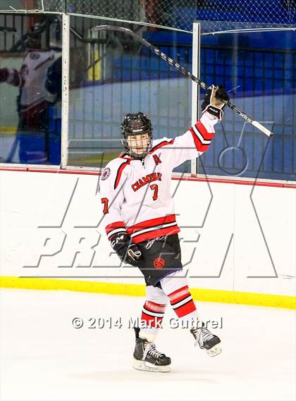 Thumbnail 2 in Christian Brothers vs. Chaminade photogallery.