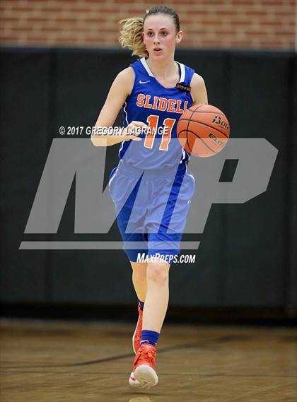 Thumbnail 3 in Slidell vs Dodd City photogallery.