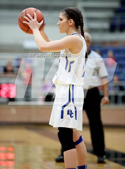Thumbnail 3 in Slidell vs Dodd City photogallery.