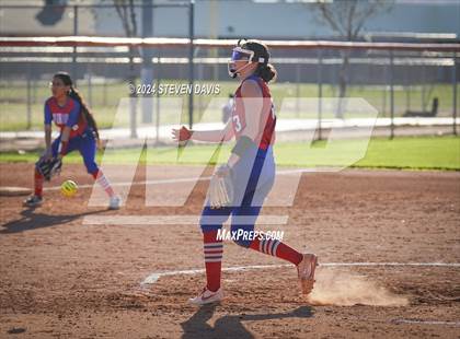 Thumbnail 2 in Westwood vs. Holbrook photogallery.