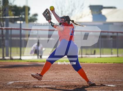 Thumbnail 1 in Westwood vs. Holbrook photogallery.