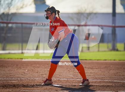 Thumbnail 3 in Westwood vs. Holbrook photogallery.