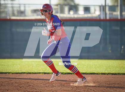 Thumbnail 1 in Westwood vs. Holbrook photogallery.