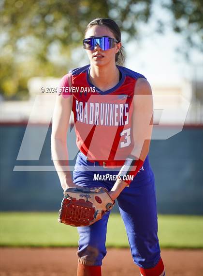 Thumbnail 2 in Westwood vs. Holbrook photogallery.