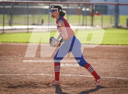 Thumbnail 3 in Westwood vs. Holbrook photogallery.