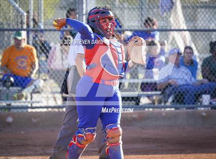 Thumbnail 3 in Westwood vs. Holbrook photogallery.