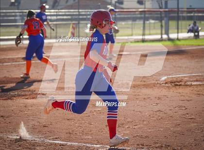 Thumbnail 1 in Westwood vs. Holbrook photogallery.