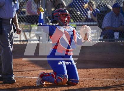 Thumbnail 2 in Westwood vs. Holbrook photogallery.