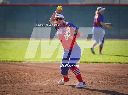 Thumbnail 3 in Westwood vs. Holbrook photogallery.