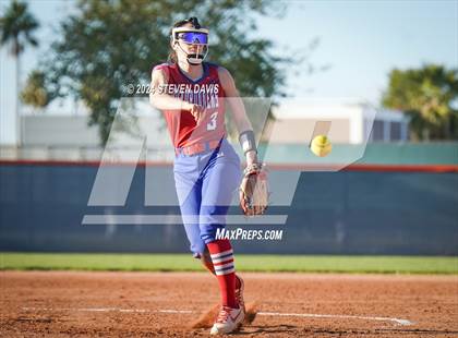 Thumbnail 1 in Westwood vs. Holbrook photogallery.