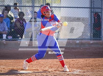 Thumbnail 2 in Westwood vs. Holbrook photogallery.