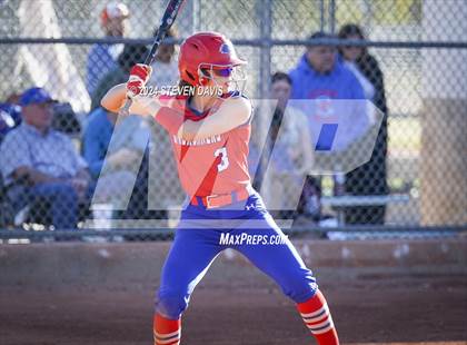 Thumbnail 2 in Westwood vs. Holbrook photogallery.