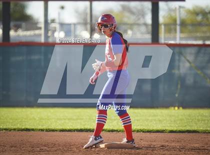 Thumbnail 3 in Westwood vs. Holbrook photogallery.
