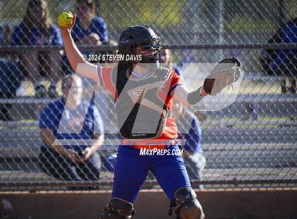 Thumbnail 2 in Westwood vs. Holbrook photogallery.