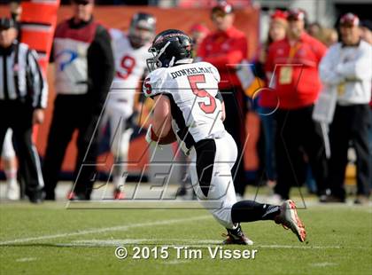 Thumbnail 3 in Windsor vs. Loveland (CHSAA 4A Final) photogallery.