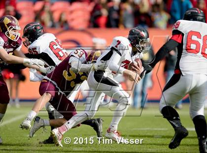 Thumbnail 2 in Windsor vs. Loveland (CHSAA 4A Final) photogallery.