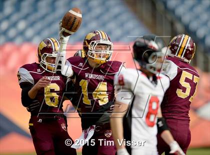 Thumbnail 3 in Windsor vs. Loveland (CHSAA 4A Final) photogallery.