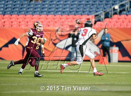 Thumbnail 2 in Windsor vs. Loveland (CHSAA 4A Final) photogallery.