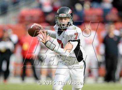 Thumbnail 3 in Windsor vs. Loveland (CHSAA 4A Final) photogallery.