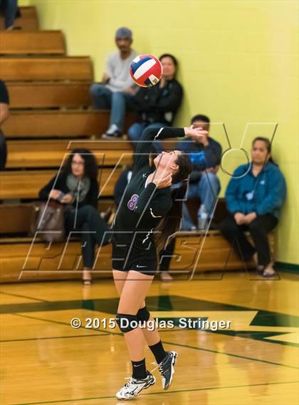 Thumbnail 1 in Kennedy @ Moreau Catholic photogallery.
