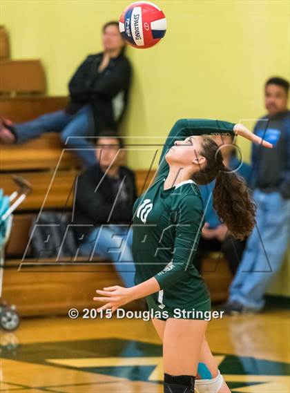 Thumbnail 3 in Kennedy @ Moreau Catholic photogallery.