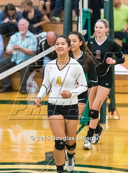 Thumbnail 1 in Kennedy @ Moreau Catholic photogallery.
