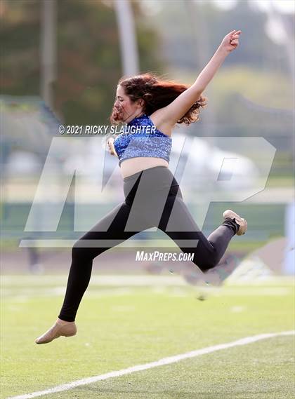 Thumbnail 2 in Edwardsville @ Belleville East photogallery.