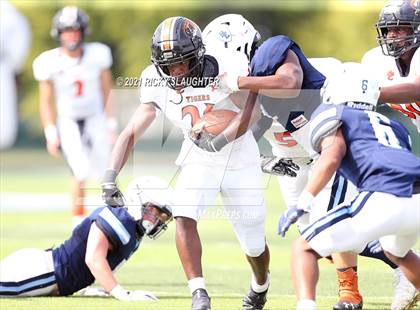 Thumbnail 3 in Edwardsville @ Belleville East photogallery.