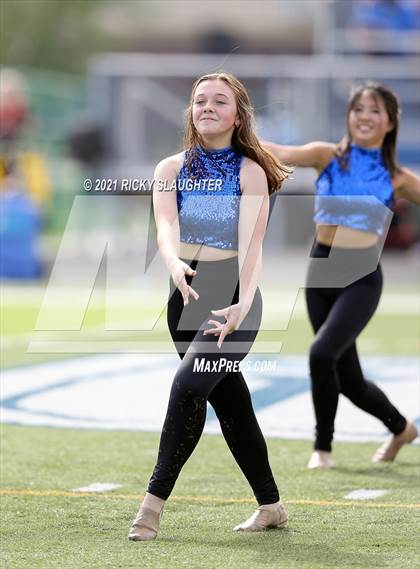 Thumbnail 3 in Edwardsville @ Belleville East photogallery.