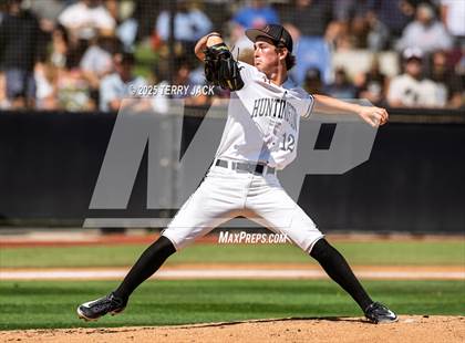 Thumbnail 3 in Huntington Beach vs Santa Margarita (CIF SS DIV 1 Round 2) photogallery.
