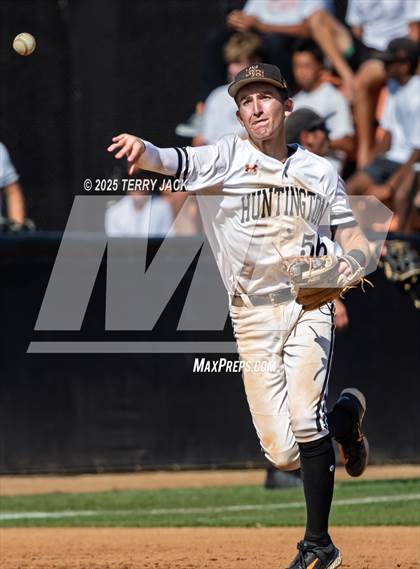 Thumbnail 3 in Huntington Beach vs Santa Margarita (CIF SS DIV 1 Round 2) photogallery.