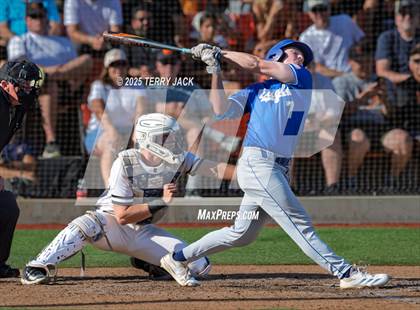 Thumbnail 2 in Huntington Beach vs Santa Margarita (CIF SS DIV 1 Round 2) photogallery.