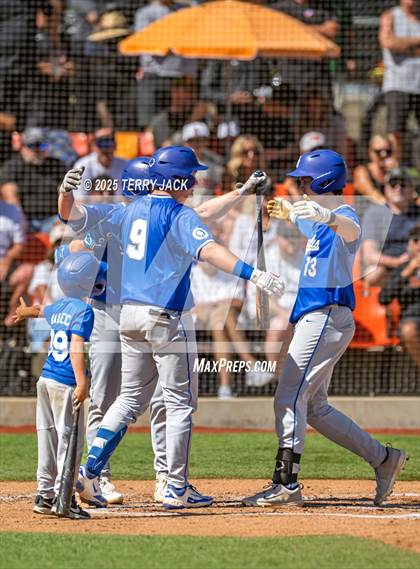 Thumbnail 2 in Huntington Beach vs Santa Margarita (CIF SS DIV 1 Round 2) photogallery.