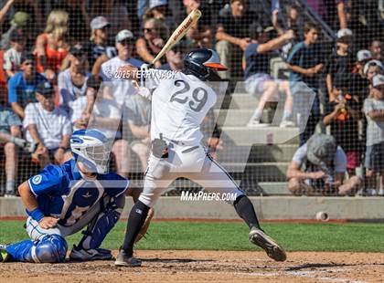 Thumbnail 2 in Huntington Beach vs Santa Margarita (CIF SS DIV 1 Round 2) photogallery.