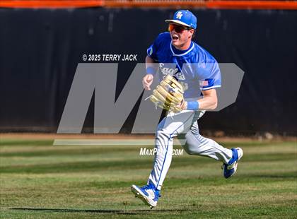 Thumbnail 2 in Huntington Beach vs Santa Margarita (CIF SS DIV 1 Round 2) photogallery.
